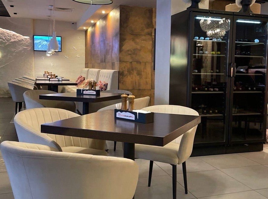 Новое место в Самаре. Ресторан Дэдаури